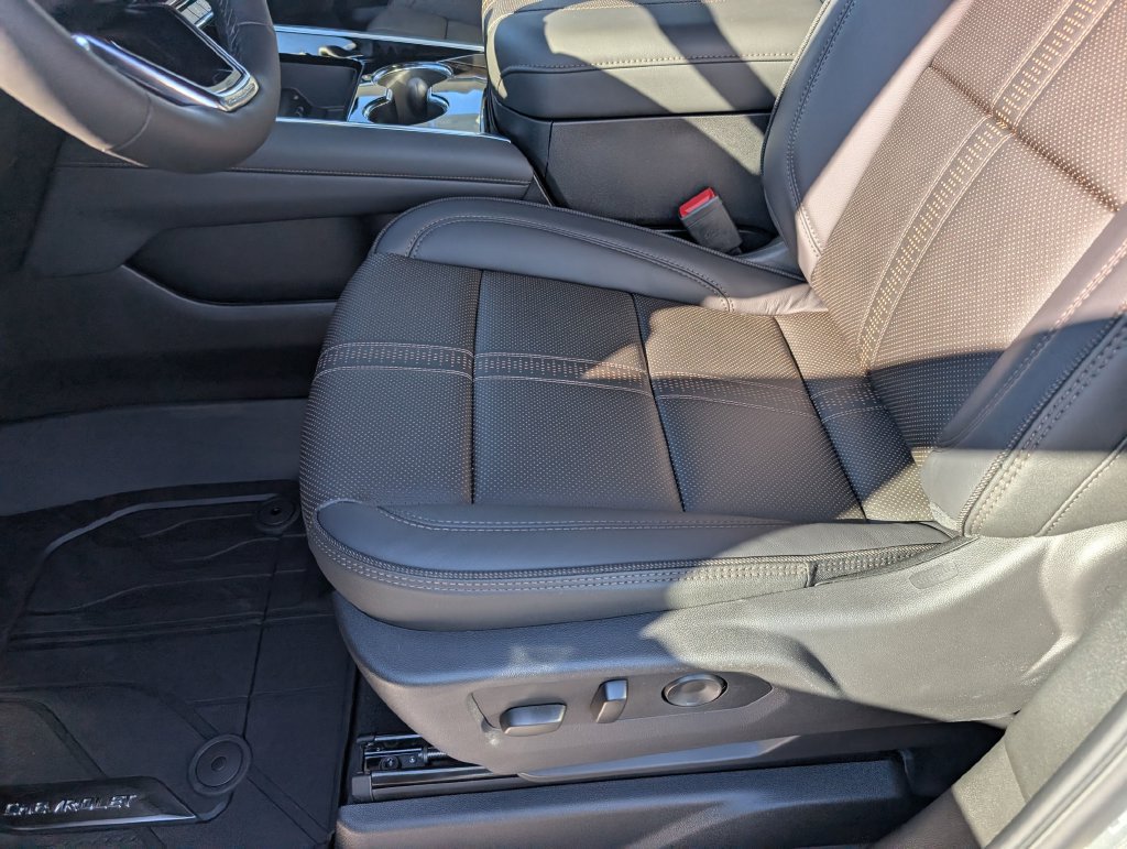 New 2027 Chevrolet Tahoe High Country AWD/4WD image 21
