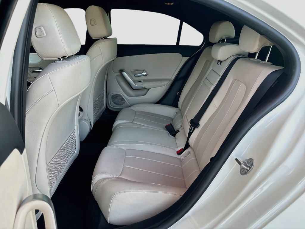 Used 2022 Mercedes-Benz A 220 image 21