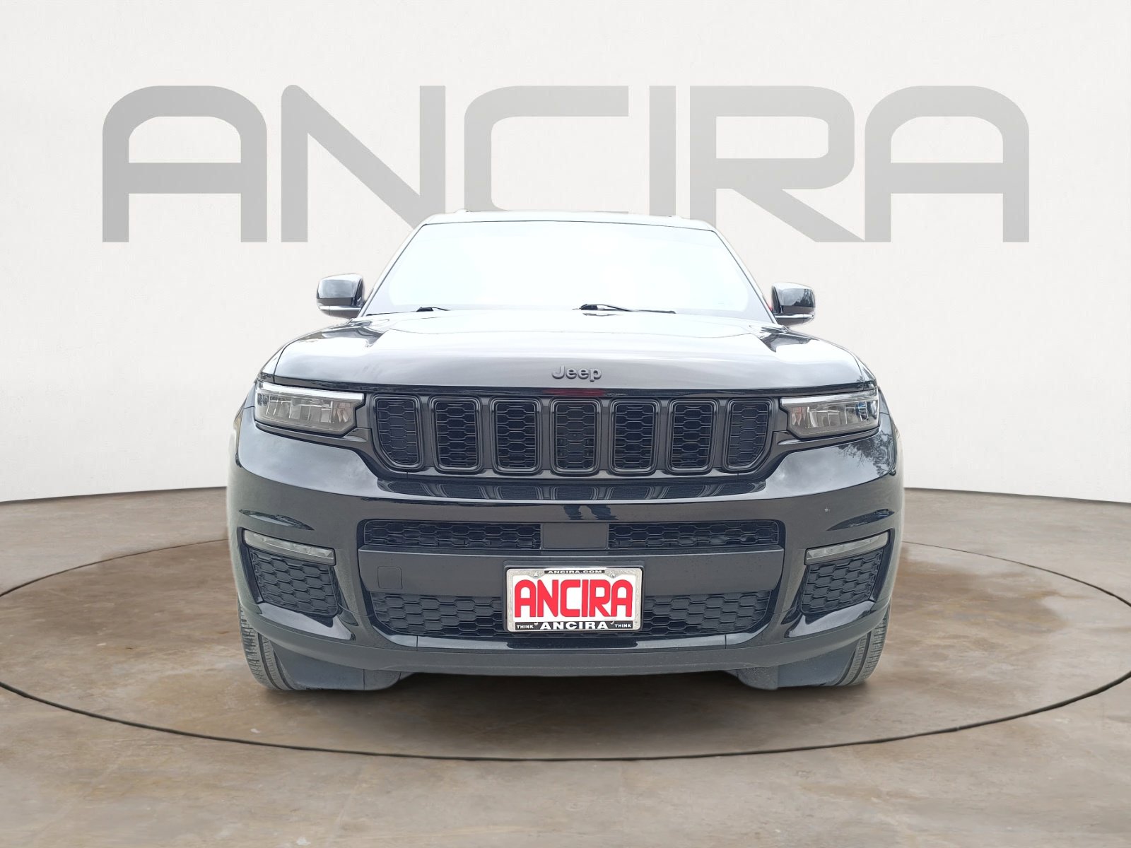 Certified 2022 Jeep Grand Cherokee L Limited w/ Black Appearance Package image 4