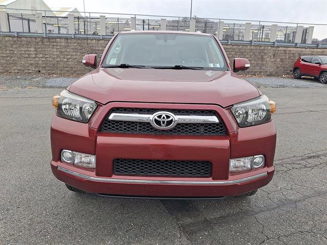 Used 2010 Toyota 4Runner SR5 image 2