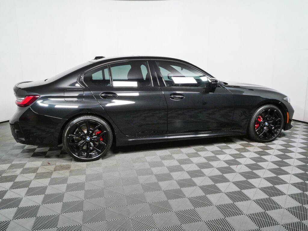 Used 2026 BMW 330i Sedan w/ M Sport Package RWD image 27