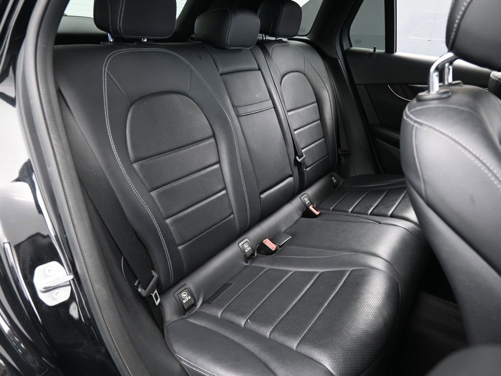 Used 2019 Mercedes-Benz GLC 300 4MATIC image 39