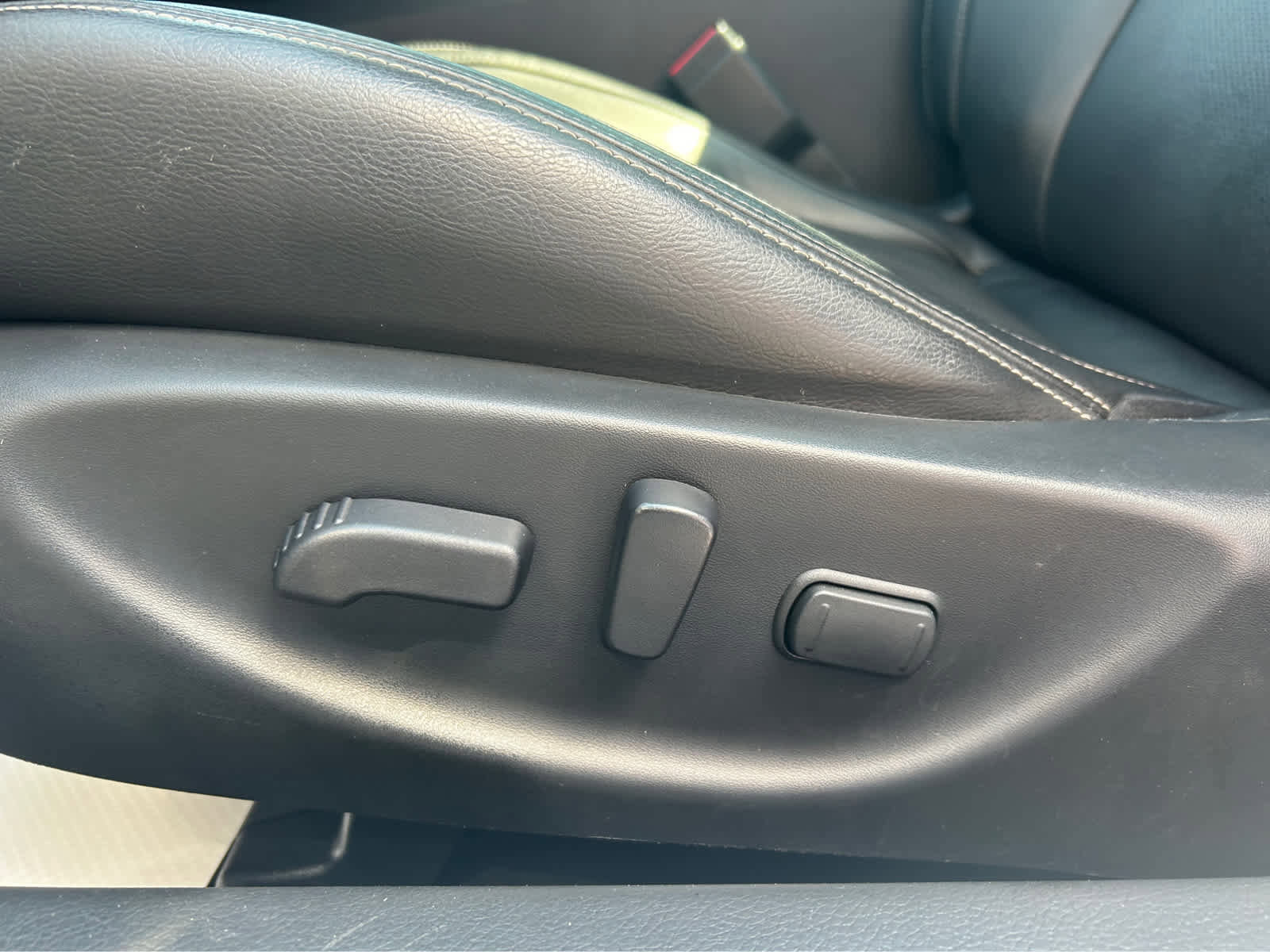 Used 2017 Nissan Maxima 3.5 SL image 11