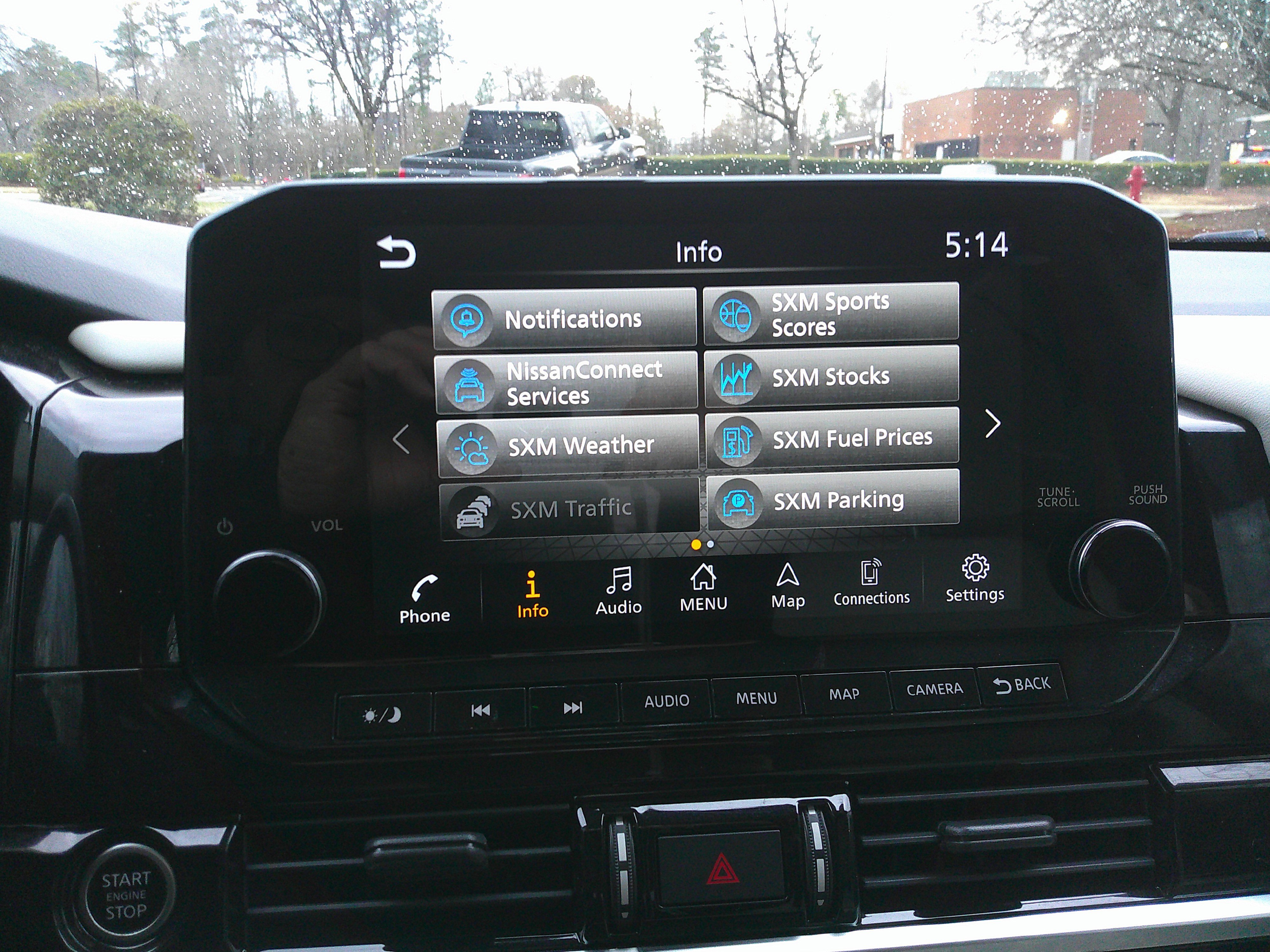 Used 2022 Nissan Pathfinder SL w/ SL Black Package image 25