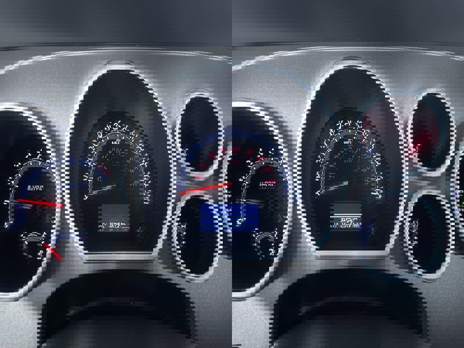 Used 2014 Toyota Sequoia Limited image 17