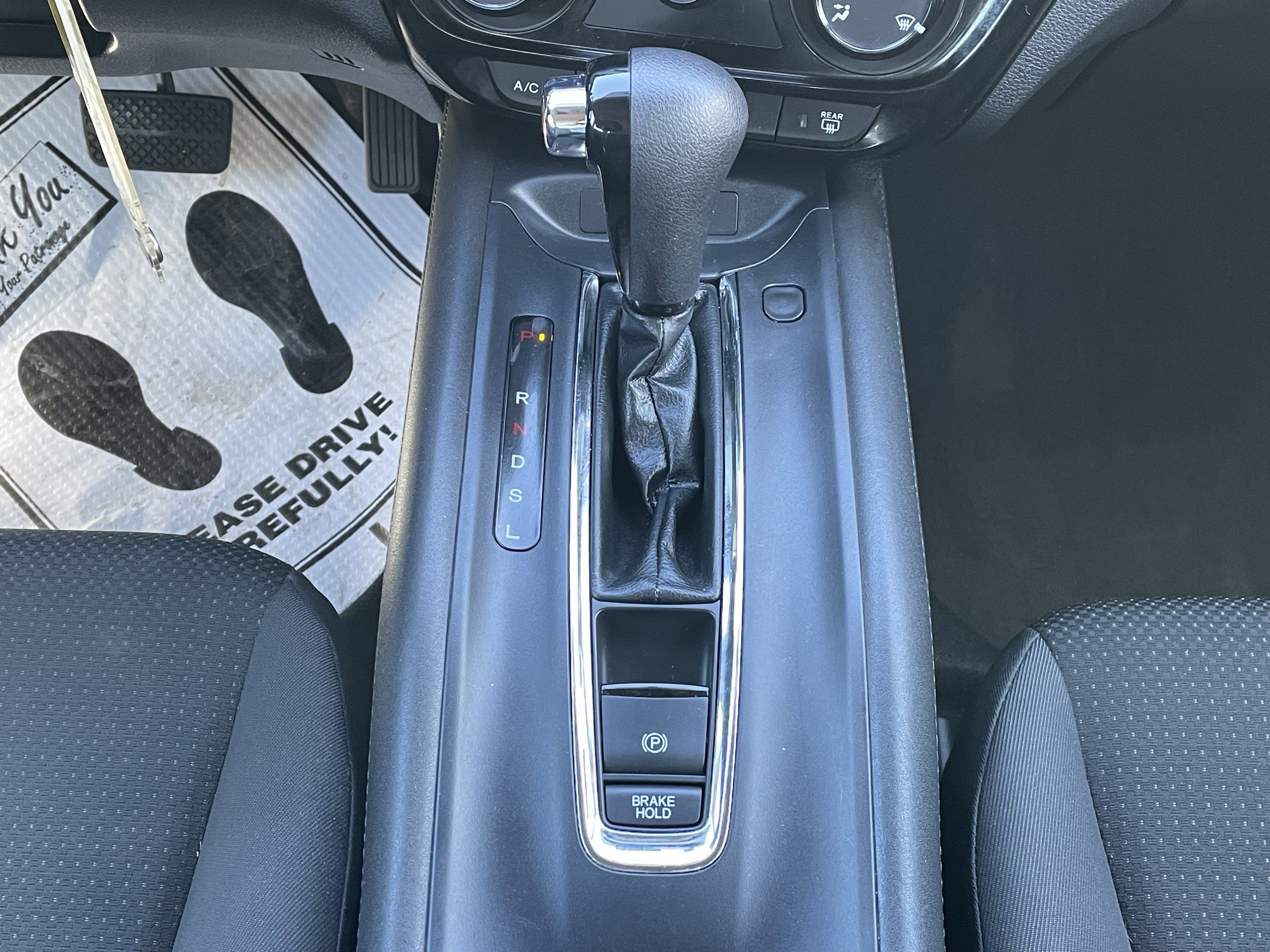 Used 2021 Honda HR-V LX image 21