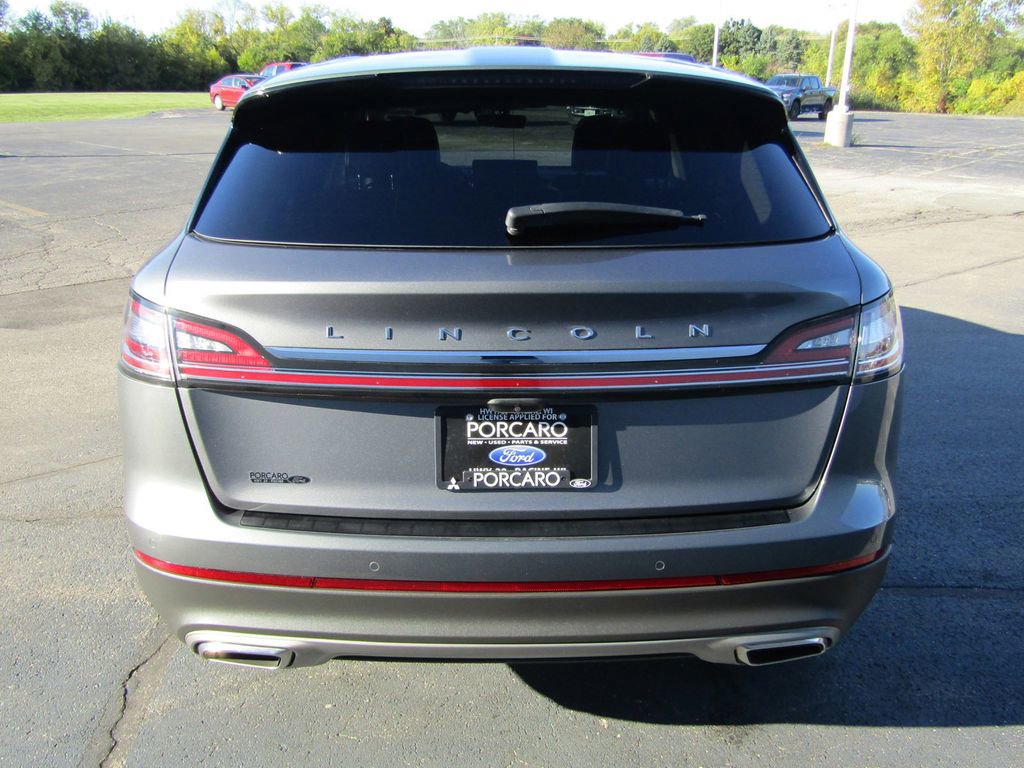 Used 2021 Lincoln Nautilus Reserve w/ Equipment Group 201A image 6