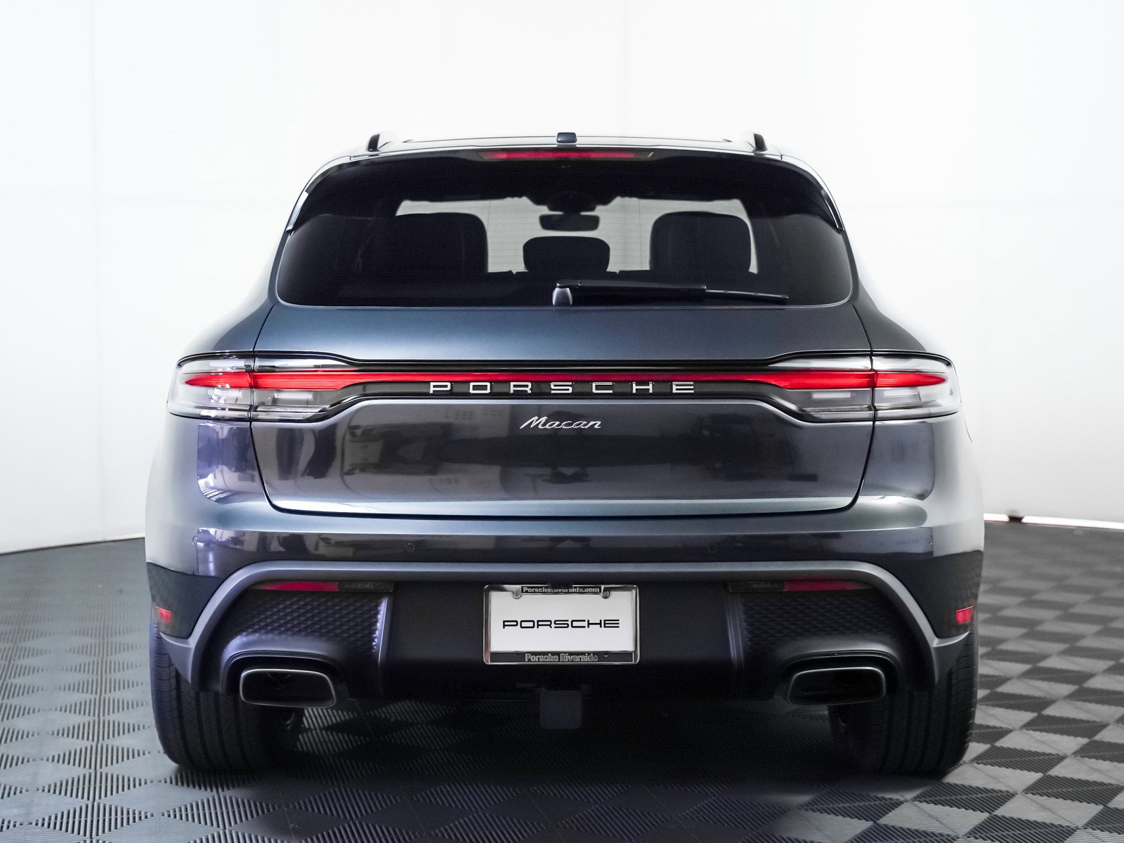 New 2026 Porsche Macan image 11