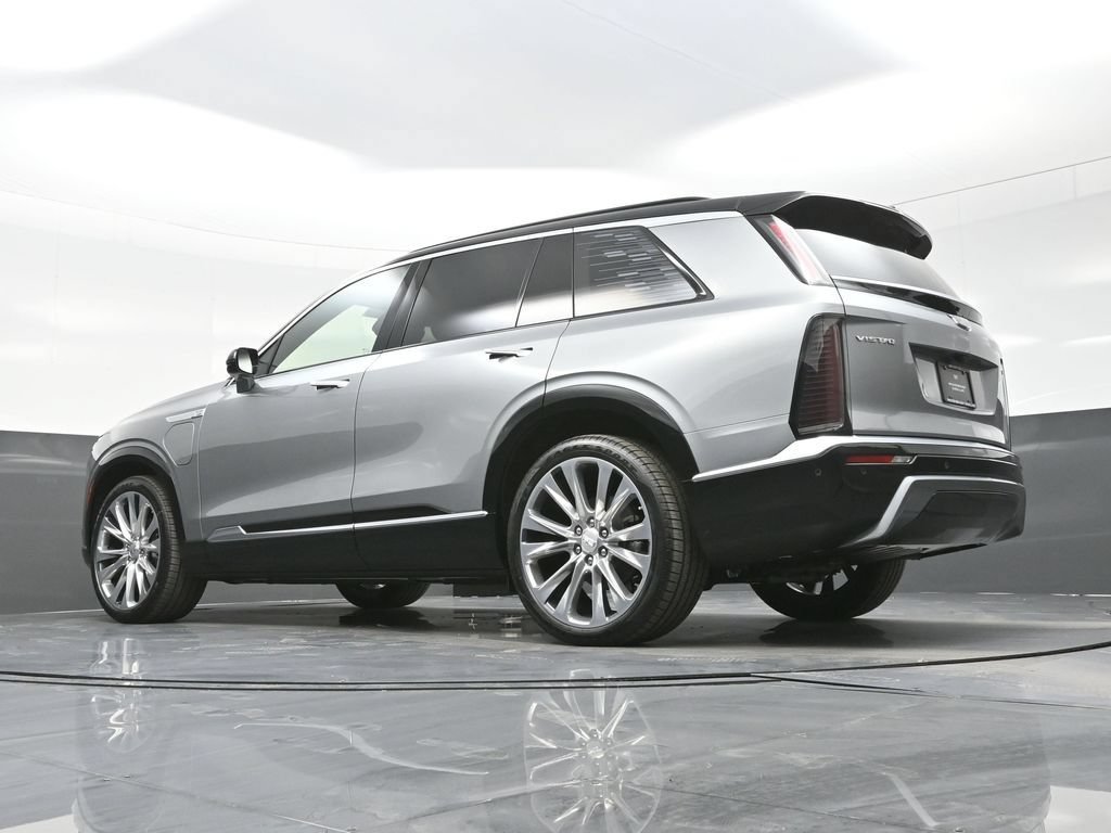 New 2026 Cadillac Vistiq Premium Luxury w/ LPO, Floor Liner Package AWD/4WD image 25