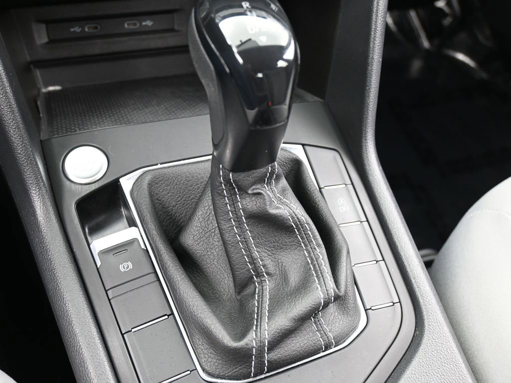 Used 2022 Volkswagen Taos S image 21