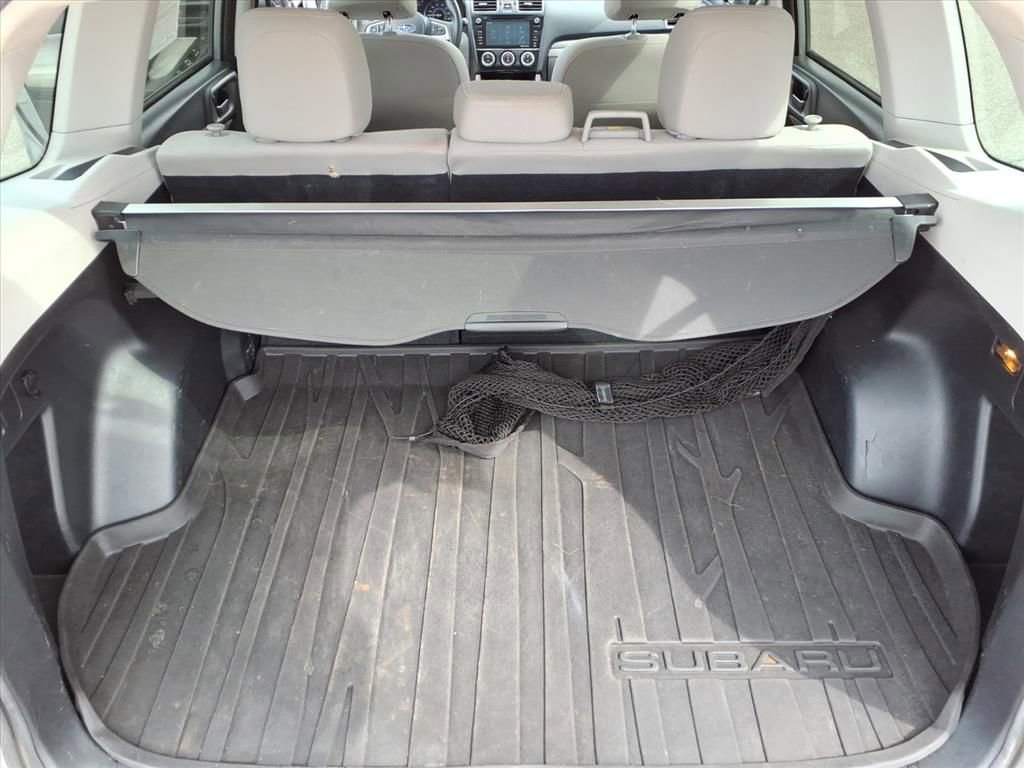 Used 2017 Subaru Forester 2.5i Premium image 16