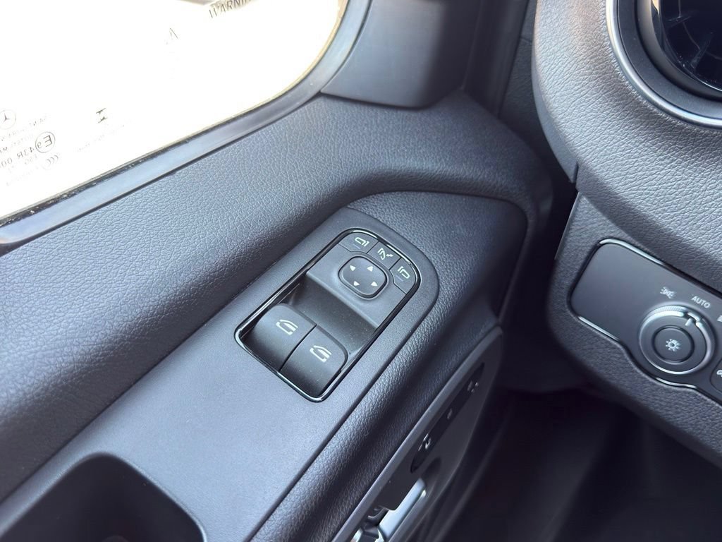 Used 2026 Mercedes-Benz Sprinter 2500 image 24