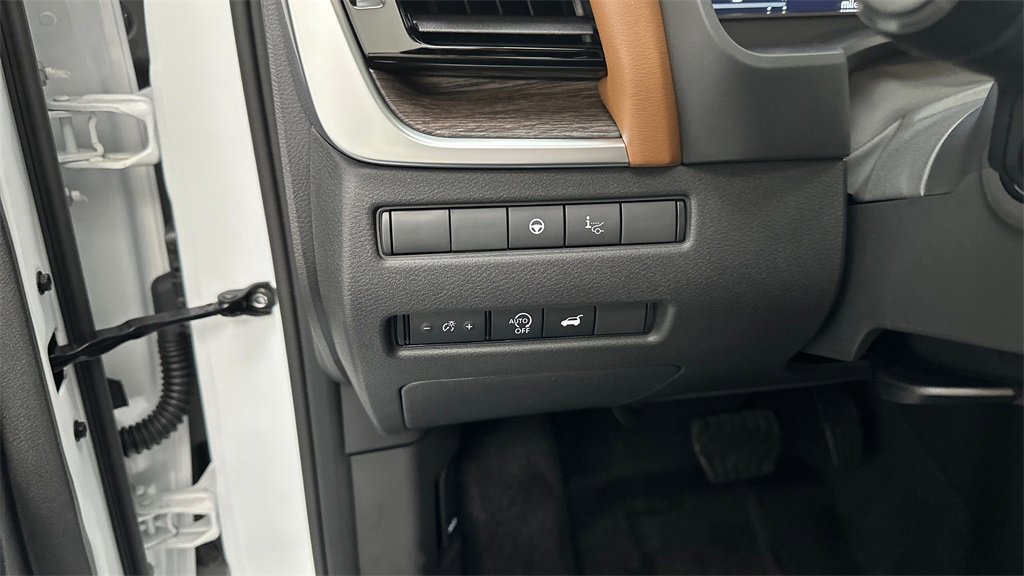 New 2026 Nissan Rogue Platinum w/ Platinum Premium Package image 23