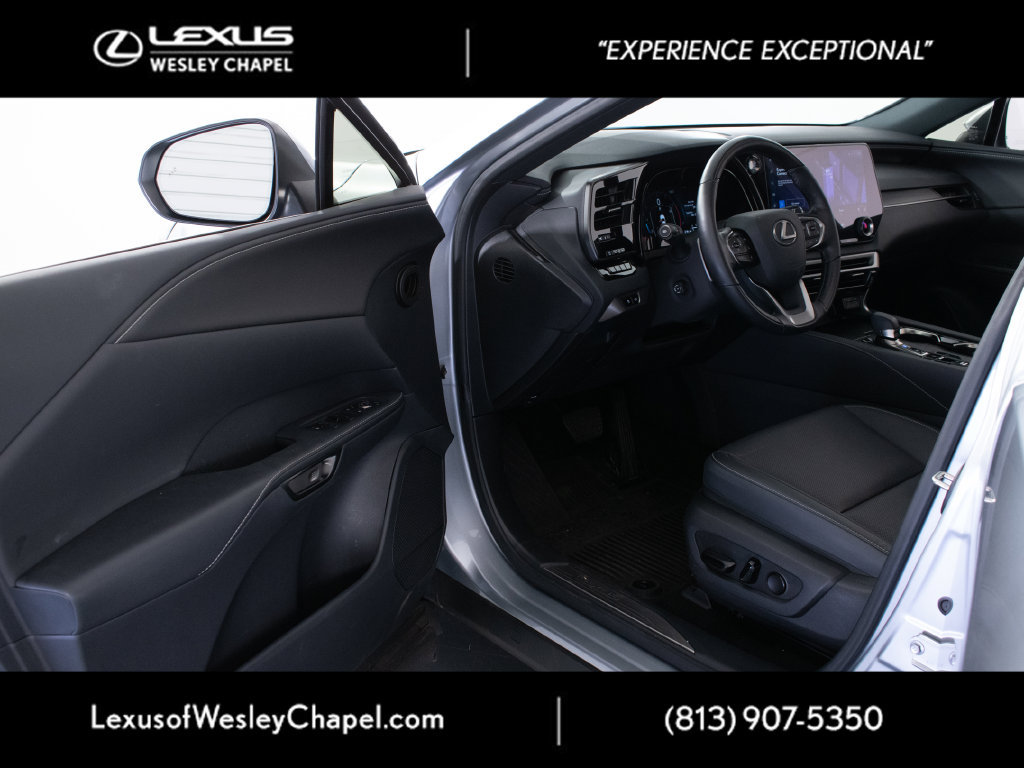 Used 2025 Lexus RX 350 Premium w/ Accessory Package FWD image 13