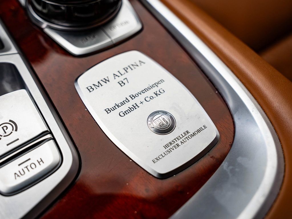 Certified 2022 BMW ALPINA B7 xDrive w/ Luxury Rear Seating Package image 42