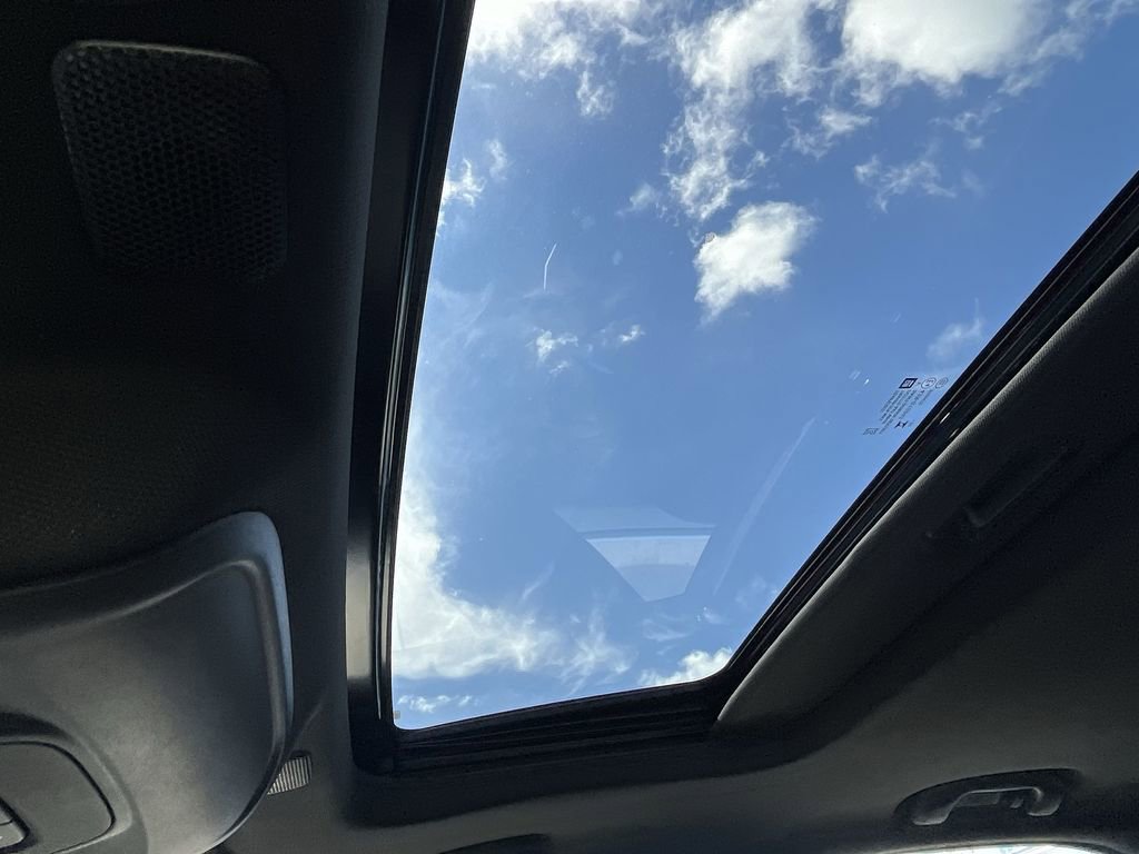 New 2025 Cadillac CT4 Premium Luxury image 11