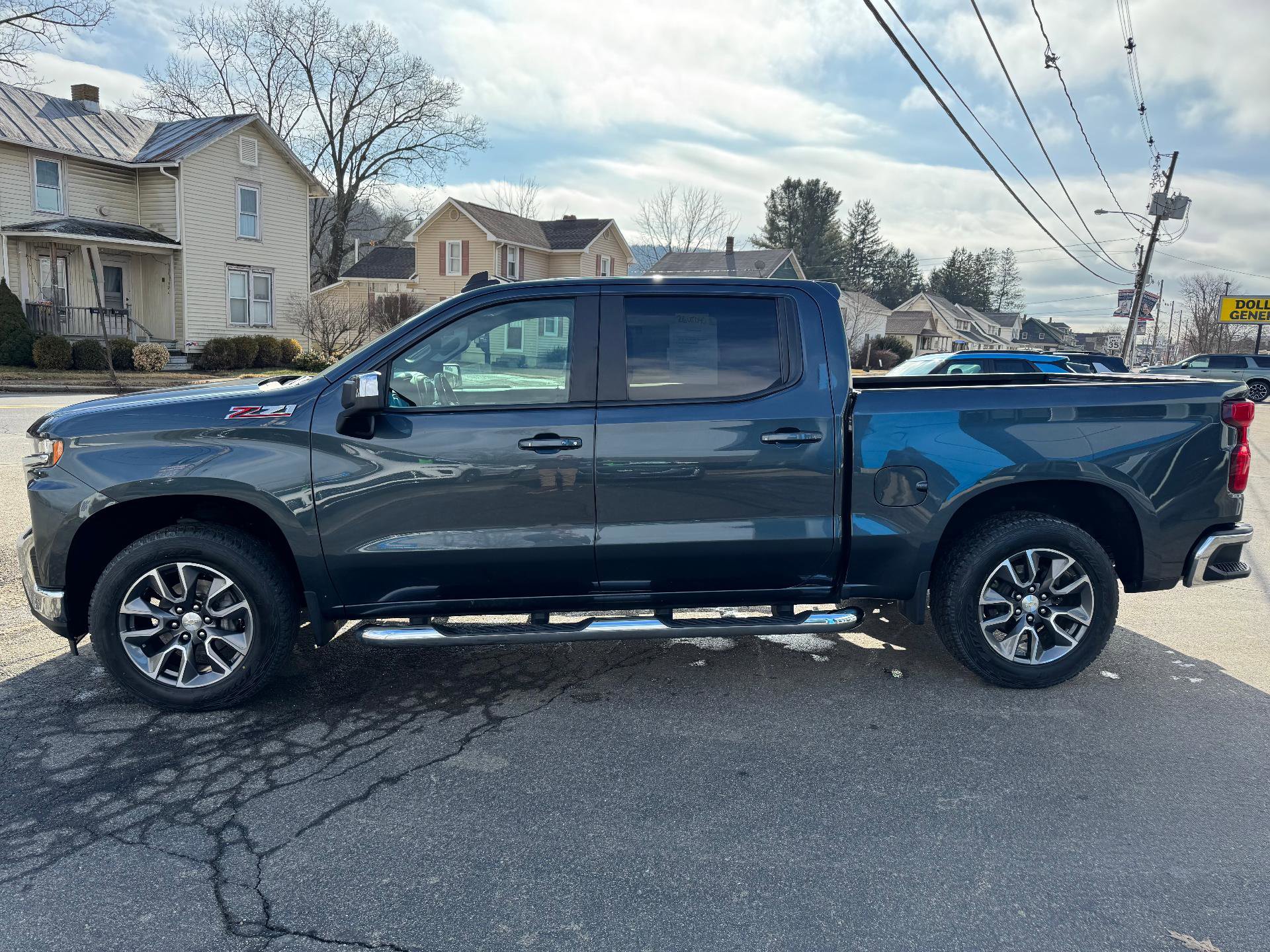 Used 2020 Chevrolet Silverado 1500 LT w/ All-Star Edition image 9