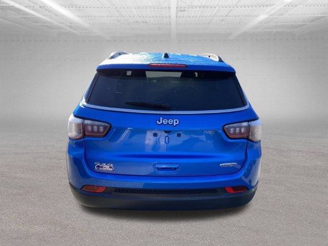 Used 2024 Jeep Compass Latitude AWD/4WD image 6