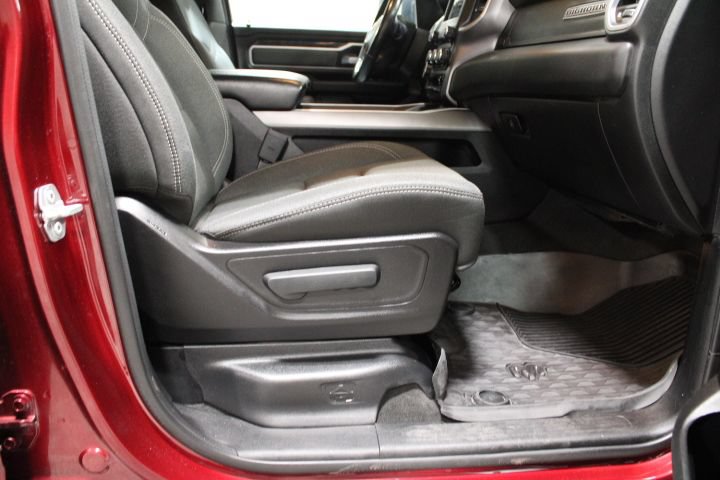 Used 2019 RAM 1500 Big Horn AWD/4WD image 23