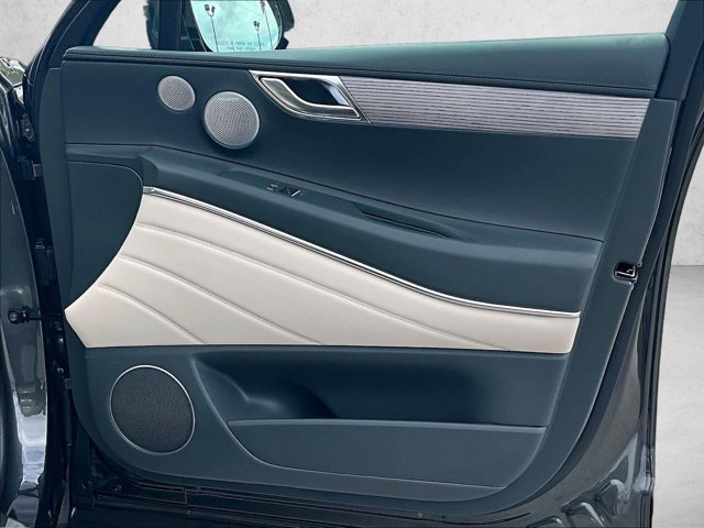 Used 2025 Genesis GV80 3.5T Prestige image 19