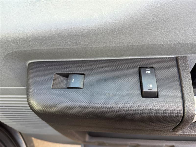 Used 2012 Ford F250 XL w/ PWR Equipment Group AWD/4WD image 55