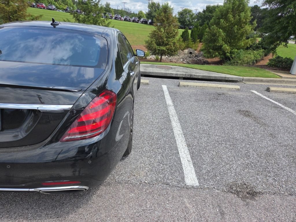 Used 2020 Mercedes-Benz S 450 Sedan image 8
