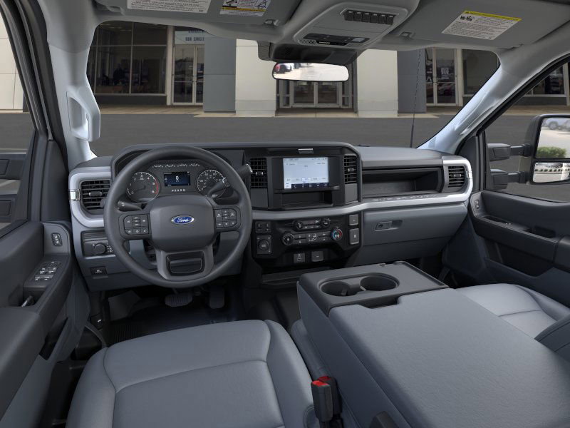 New 2025 Ford F550 4x4 Supercab Super Duty image 9