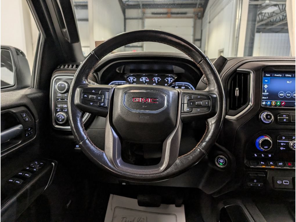 Used 2020 GMC Sierra 1500 AT4 w/ AT4 Premium Package AWD/4WD image 12