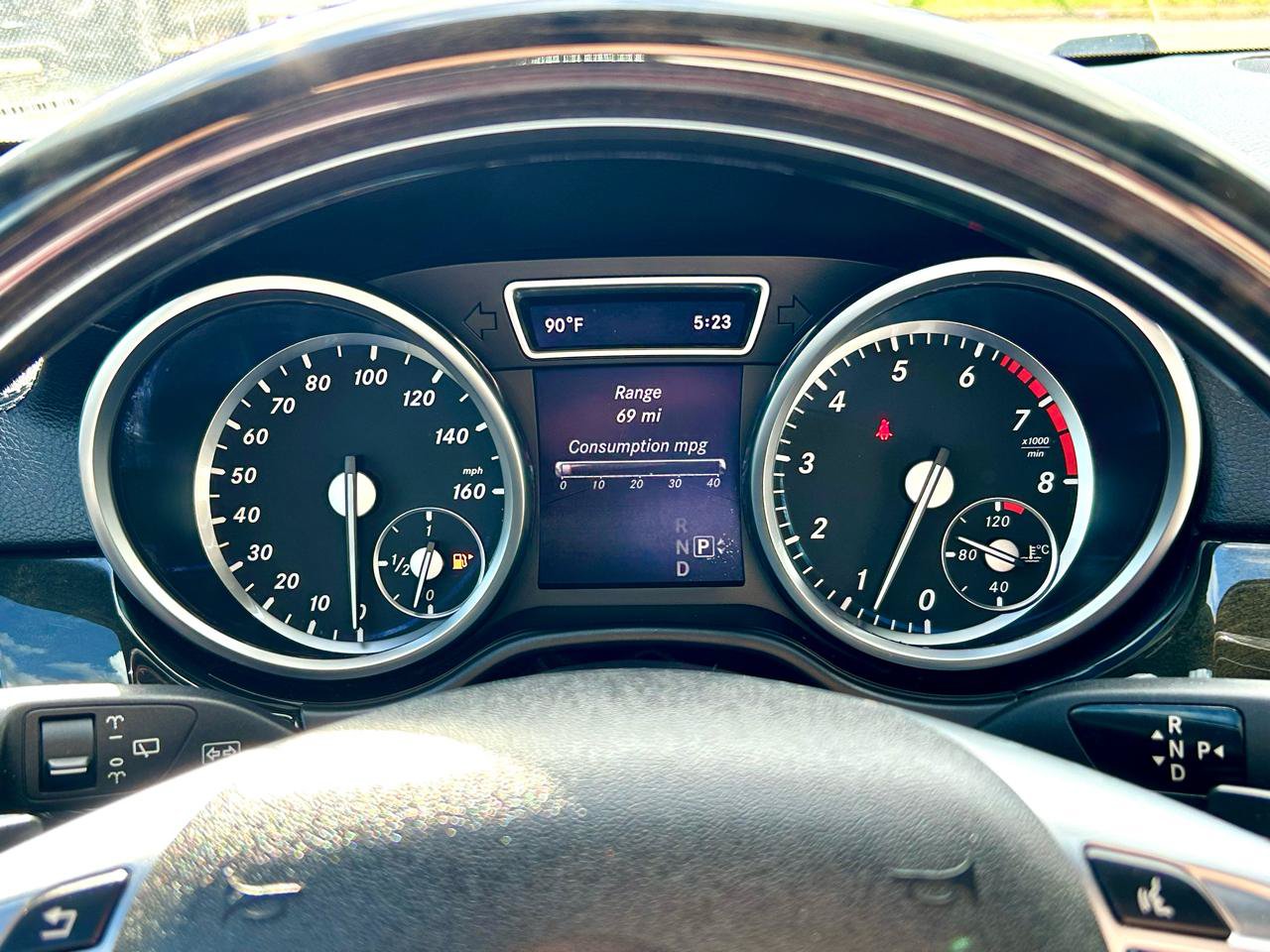 Used 2016 Mercedes-Benz GL 550 4MATIC image 27