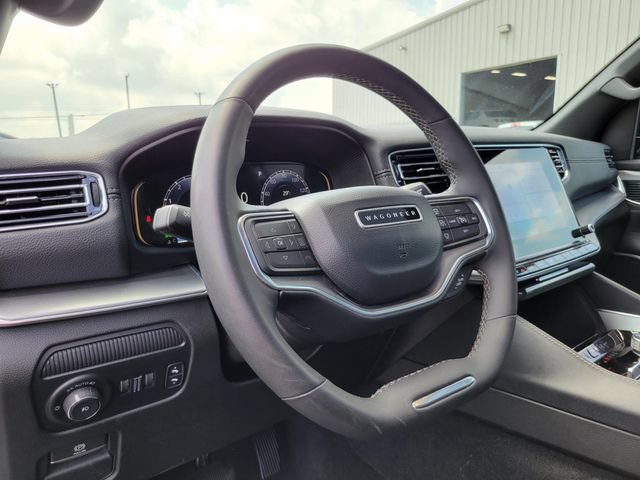 Used 2024 Jeep Wagoneer Series II AWD/4WD image 13