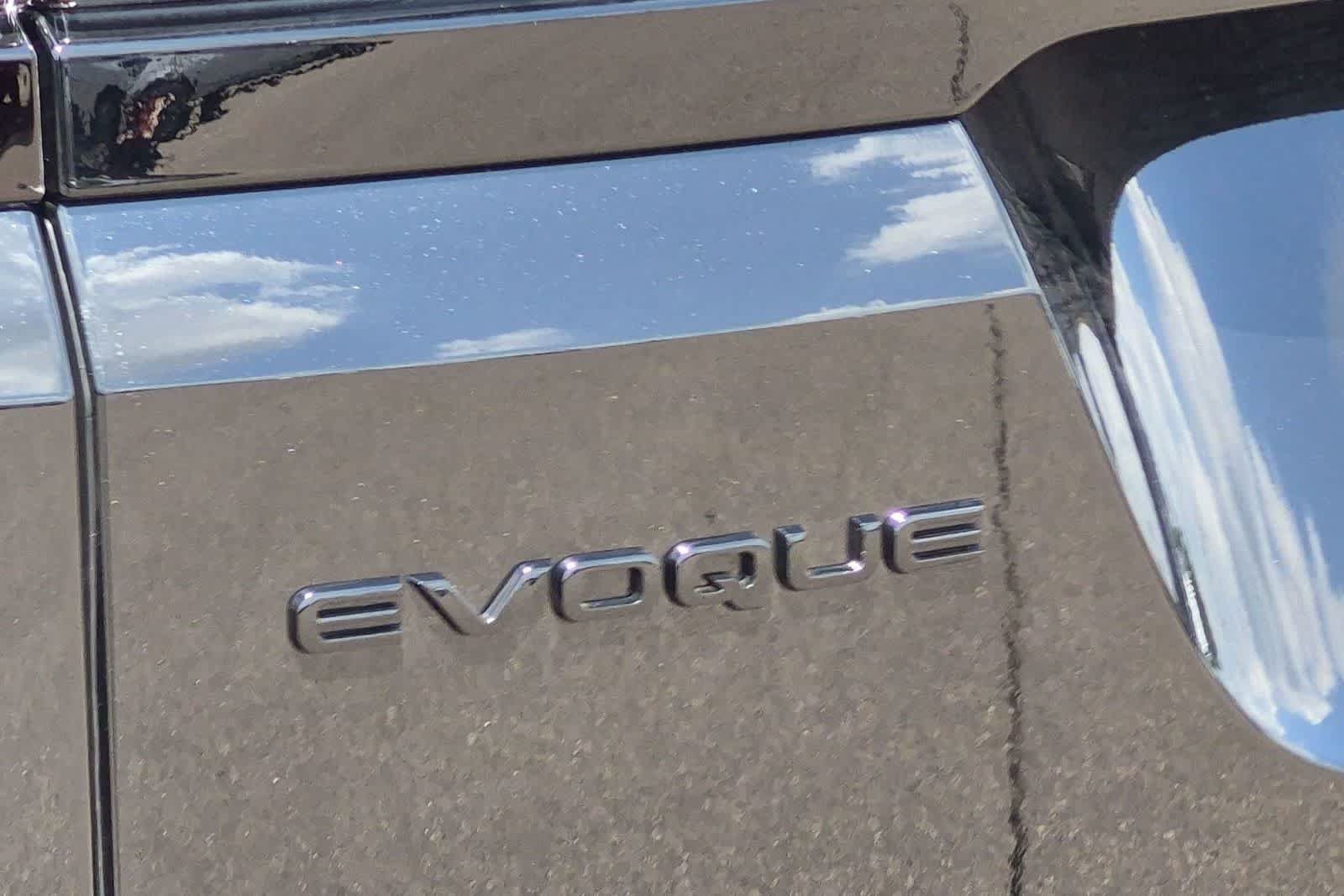 New 2026 Land Rover Range Rover Evoque S AWD/4WD image 12