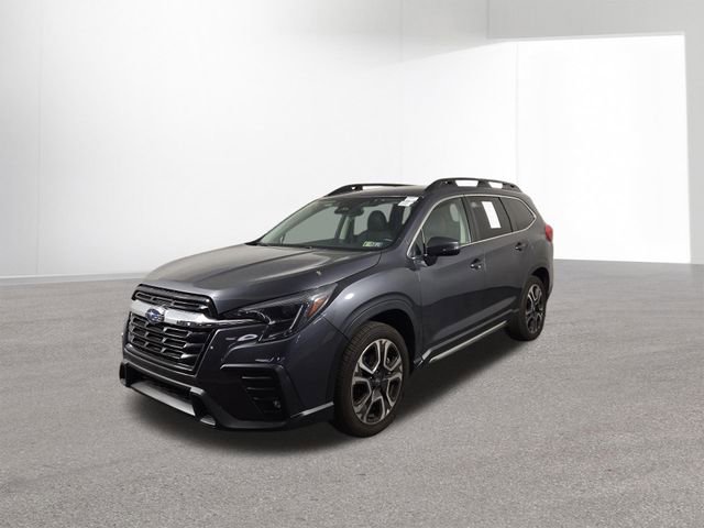 Used 2023 Subaru Ascent Limited AWD/4WD image 2