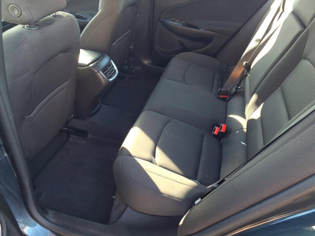 Used 2019 Chevrolet Malibu LT image 8