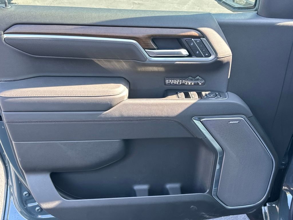 New 2026 Chevrolet Silverado 1500 High Country w/ High Country Premium Package image 13