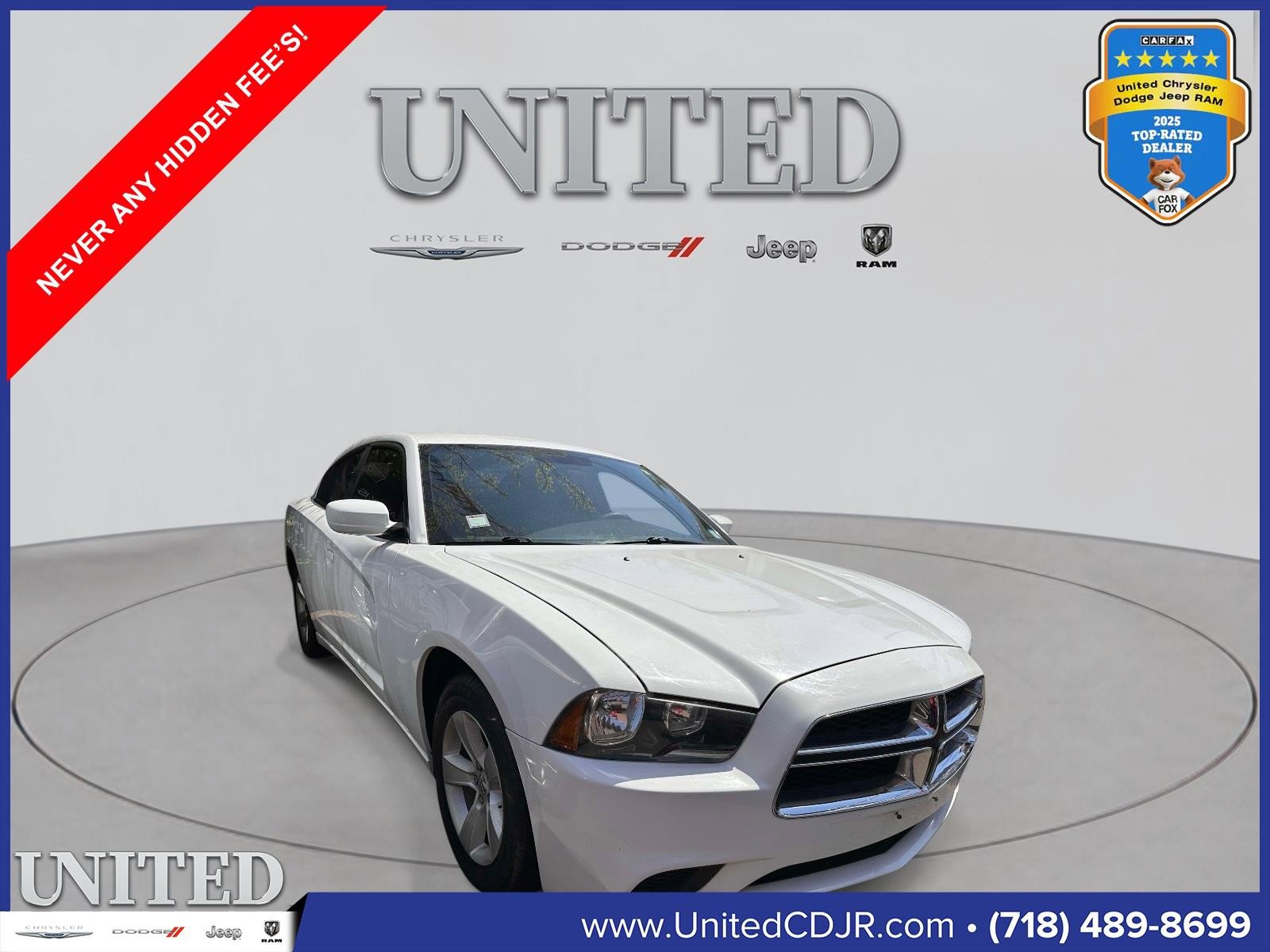 Used 2011 Dodge Charger SE RWD image 1