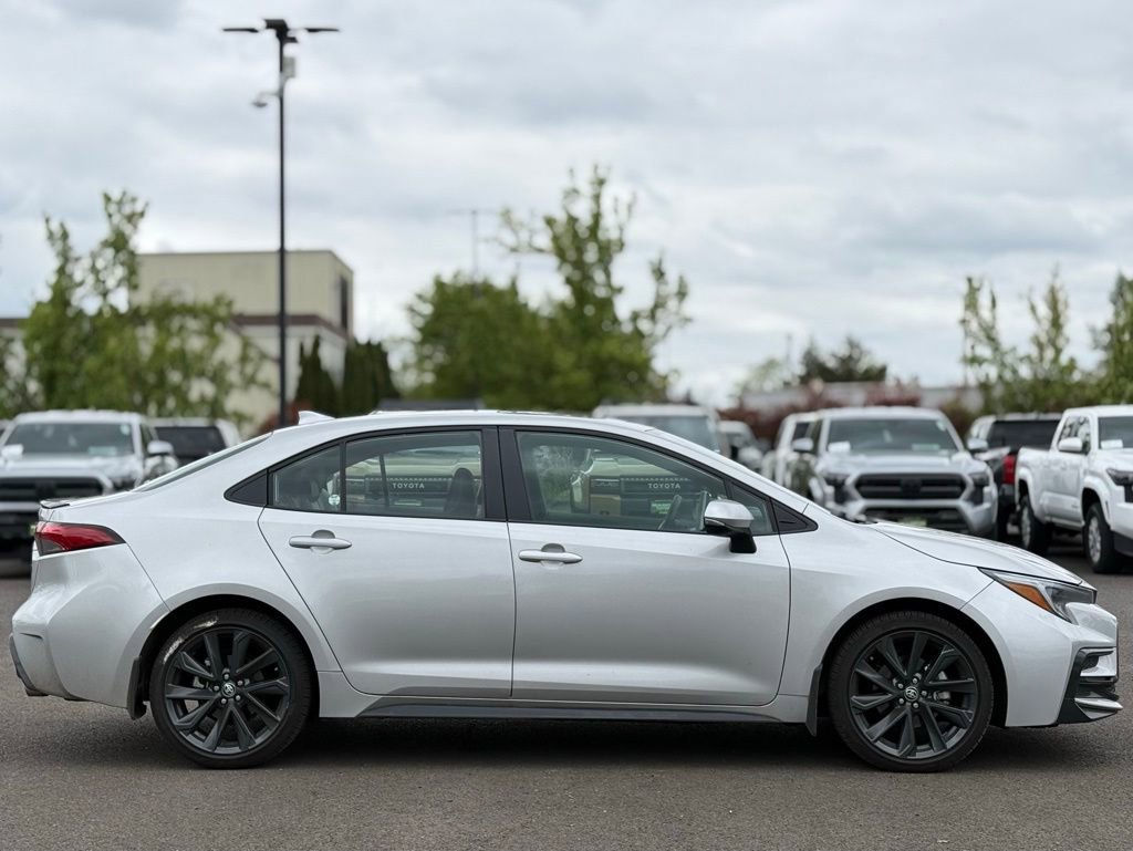 Certified 2025 Toyota Corolla XSE FWD image 6