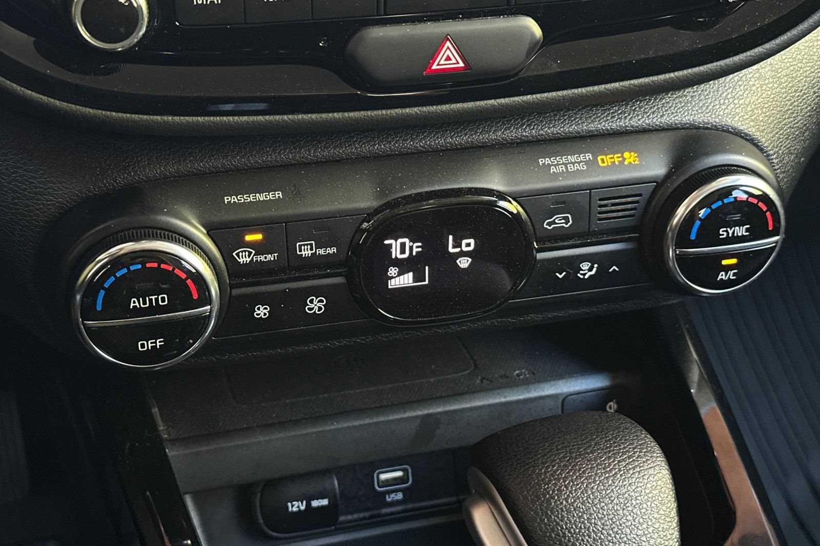 Certified 2025 Kia Soul S FWD image 21