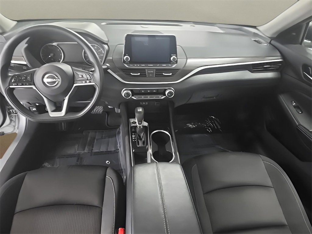 Used 2024 Nissan Altima 2.5 SV image 21