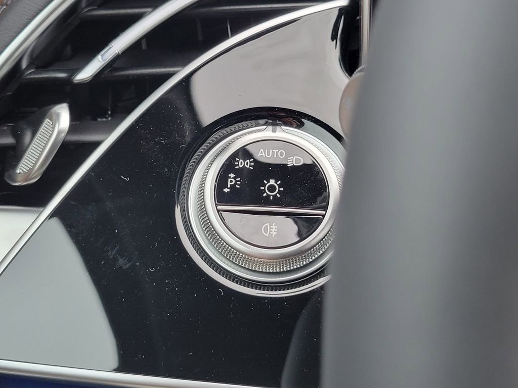 New 2026 Mercedes-Benz E 350 4MATIC Sedan image 22