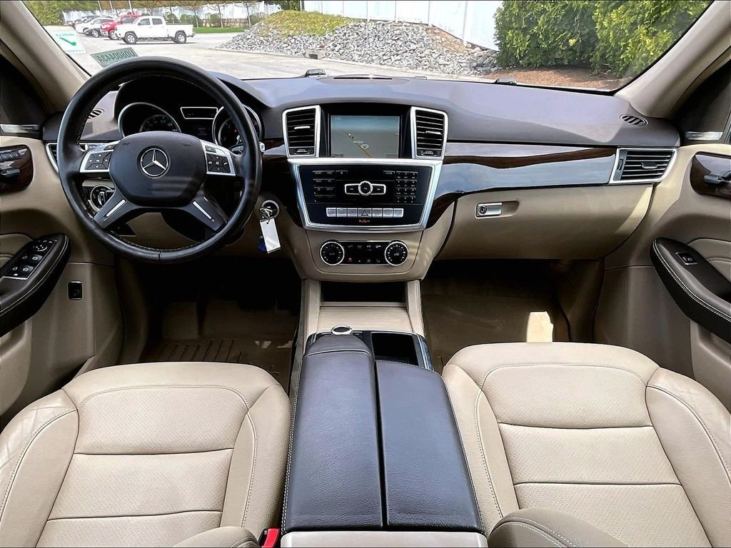 Used 2015 Mercedes-Benz ML 250 BlueTEC 4MATIC image 21