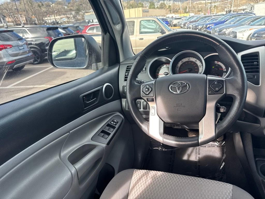 Used 2015 Toyota Tacoma PreRunner w/ SR5 Package image 31