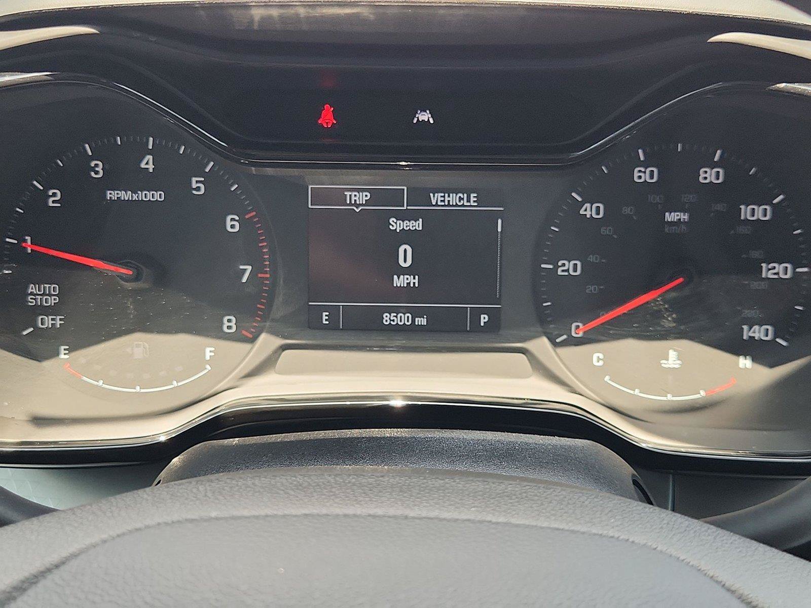 Used 2024 Chevrolet Trax LS w/ LS Convenience Package FWD image 12