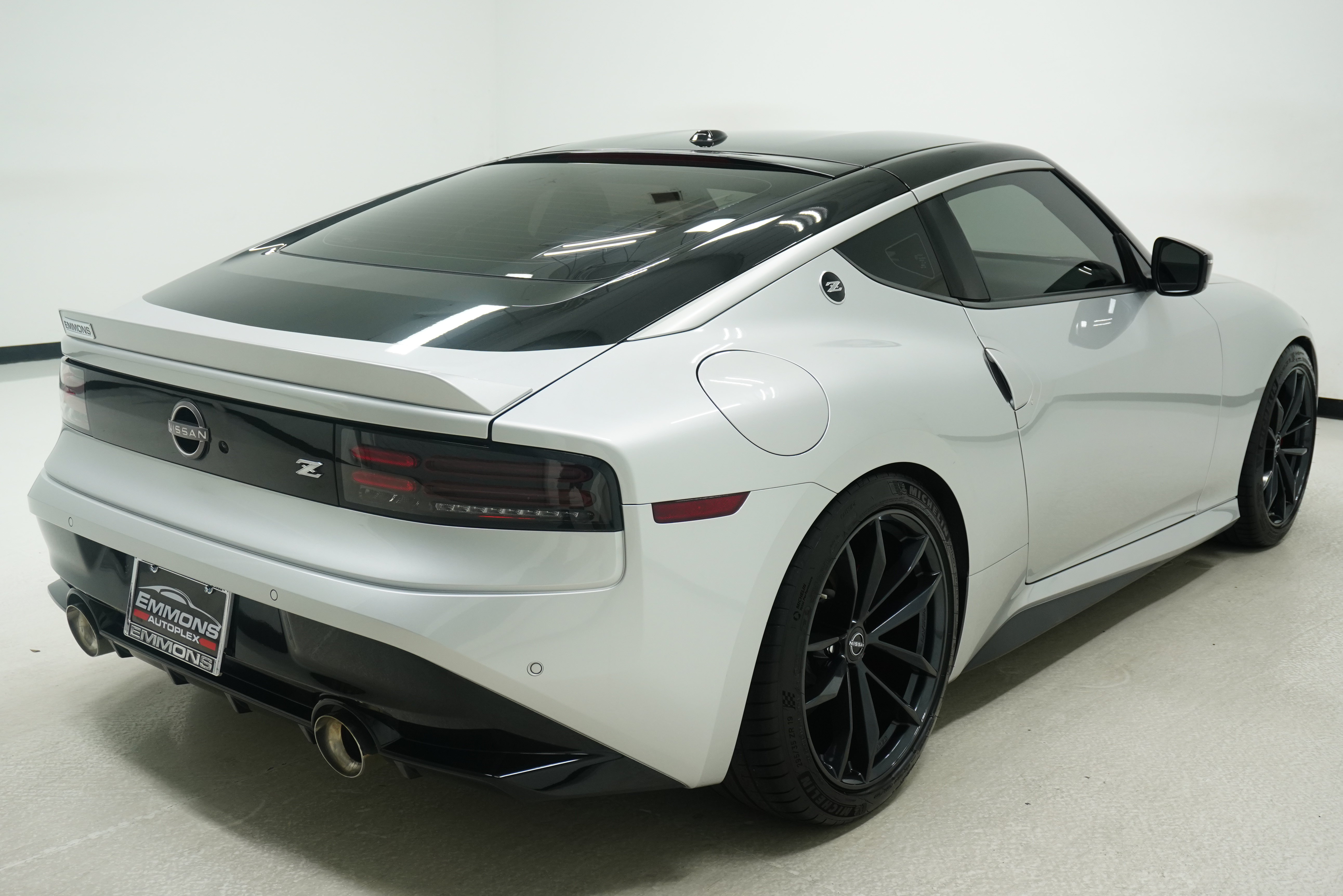 Used 2023 Nissan Z w/ Floor Mat Package (L93) RWD image 4