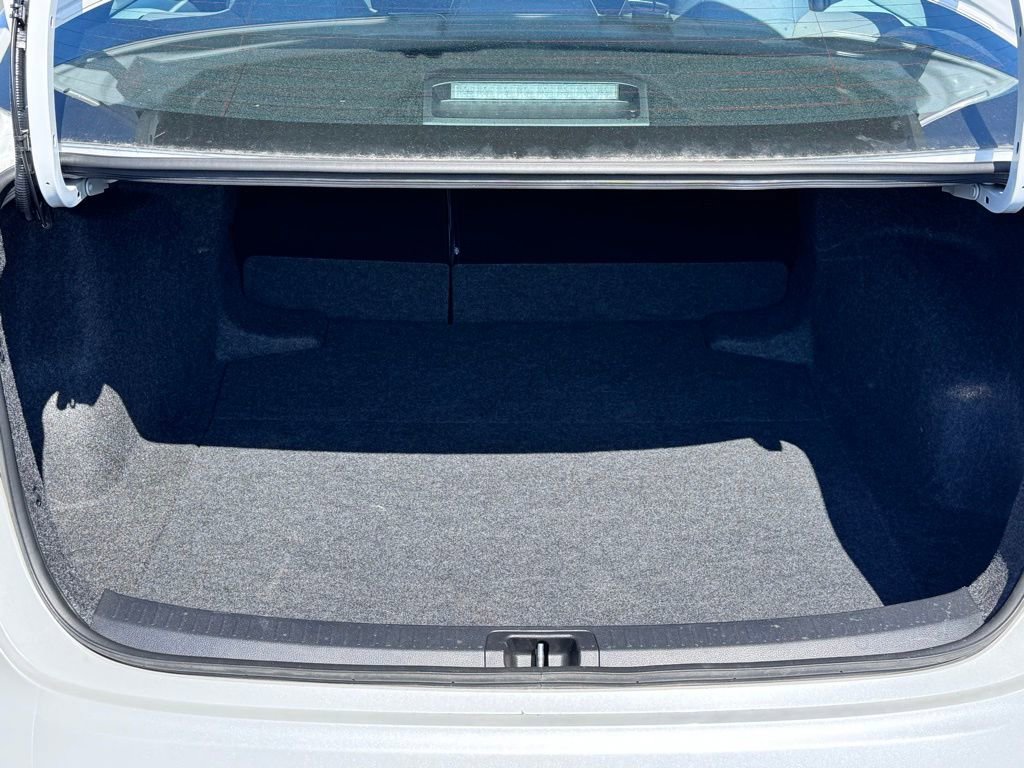 Used 2025 Toyota Corolla SE FWD image 19