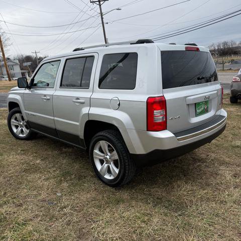 Used 2011 Jeep Patriot Latitude w/ Sun/Sound Group image 5