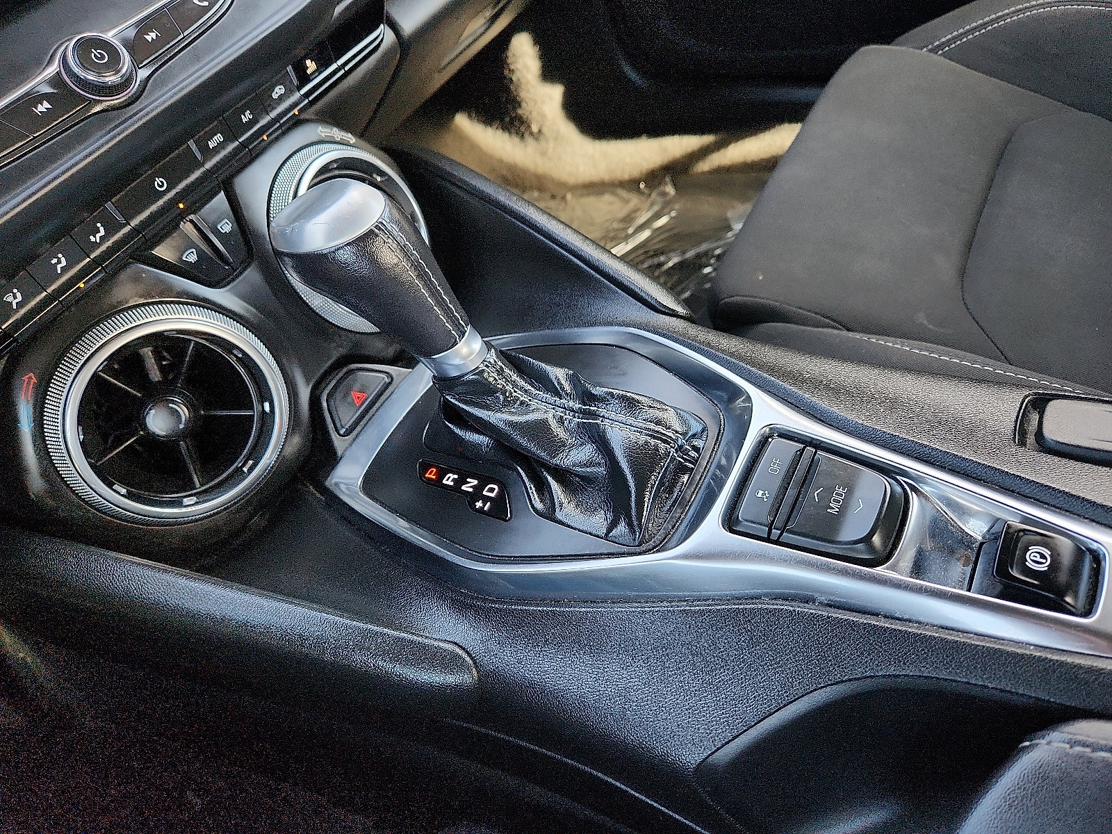 Used 2023 Chevrolet Camaro LT RWD image 20