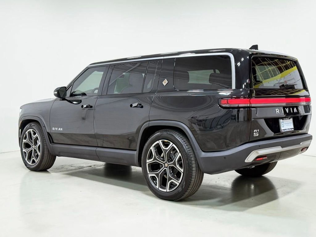 Used 2024 Rivian R1S Adventure AWD/4WD image 17