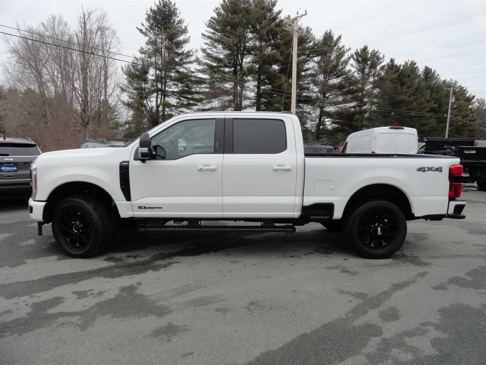New 2026 Ford F350 Lariat w/ Black Appearance Package image 8