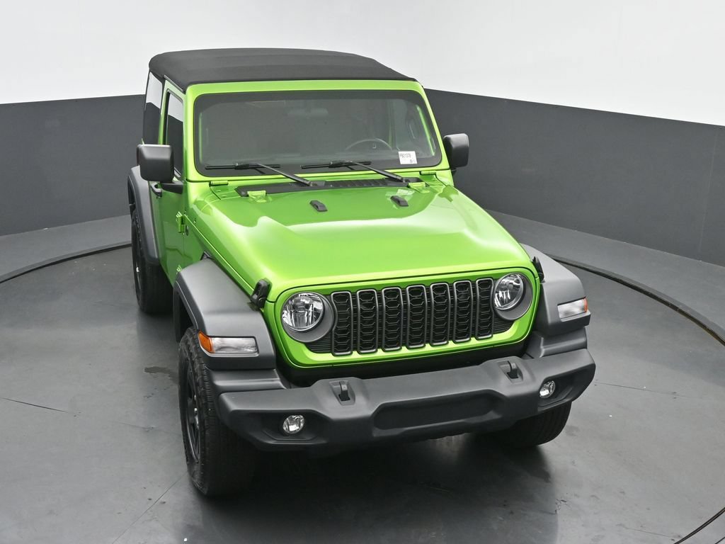 Used 2025 Jeep Wrangler Sport AWD/4WD image 42