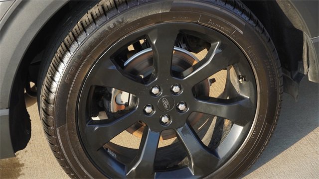 Used 2023 Ford Explorer ST-Line w/ Class IV Trailer Tow Package image 11